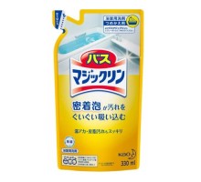 LION Пенящееся чистящее и дезодорирующее средство "Magiсclean" для ванной с ароматом цитрусов (с антибактериальным эффектом) 330 мл (мягкая упаковка)
